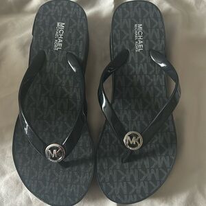 Michael Kors Flip-Flops Size 6 NEW